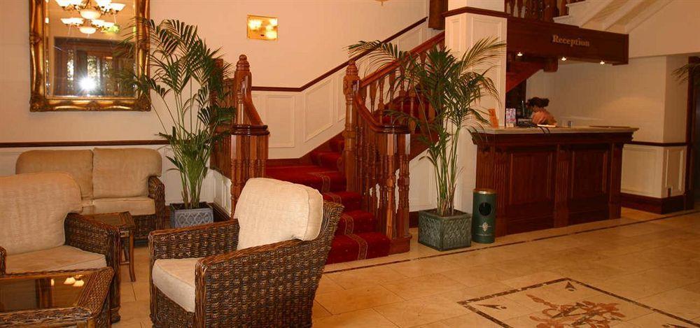 Westenra Arms Hotel Monaghan Buitenkant foto